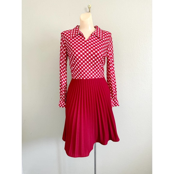Vintage 60s 70s Red Check Skater Accordion Pleated Dagger Collar Mod Red Dress - Picture 15 of 15